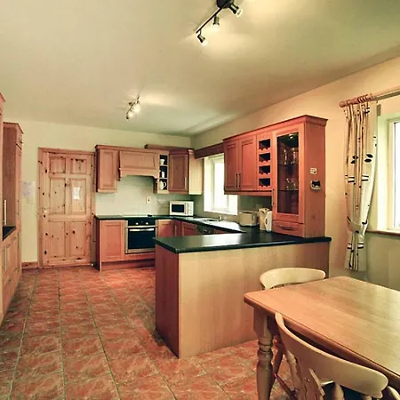 Holiday Homes - Eir02104-fyd